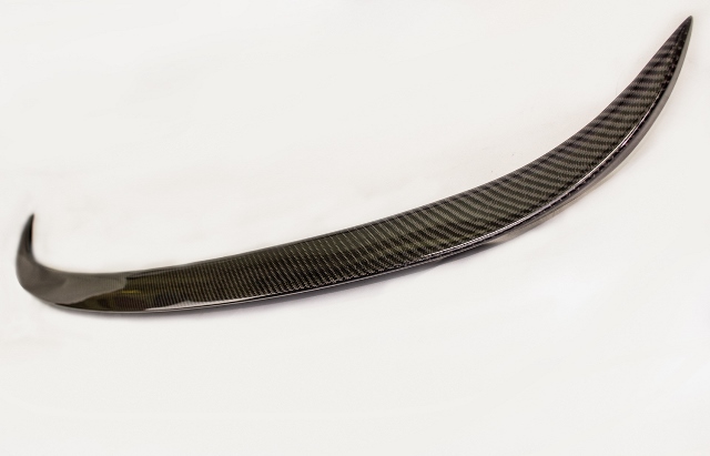 สปอยเลอร์ E60 2003-2008 ทรง AC คาร์บอน Rear Spoiler Carbon แนบ งานนำเข้า